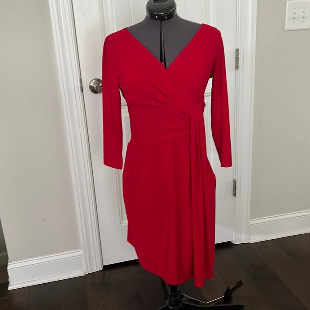 Sz 2 Petite Tahari Red MIDI knit dress
